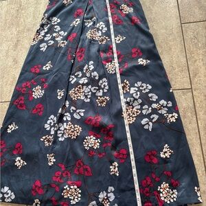 Chic Floral A-Line Skirt in Navy and Red